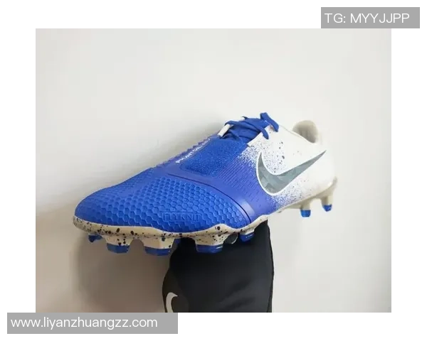 Nike毒液足球鞋代言球星是谁揭秘 世界顶级球员的选择与背后故事 Nike毒液足球鞋代言球星是谁揭秘 世界顶级球员的选择与背后故事