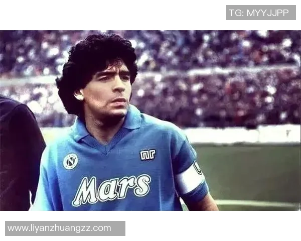 足球31号球衣传奇球星回顾与现役球员表现分析 足球31号球衣传奇球星回顾与现役球员表现分析